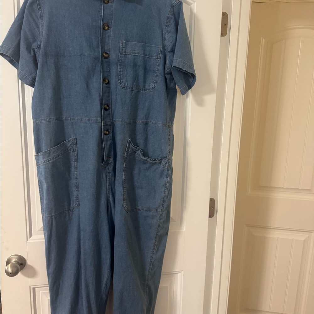 No Boundaries Light Blue Denim Button-Up Top